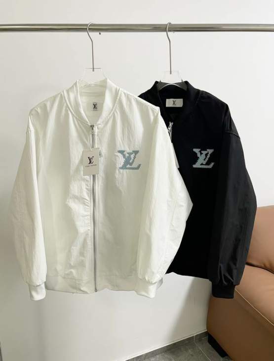 Picture of Louis Vuitton Jackets _SKULVM-3XLxetr11231907